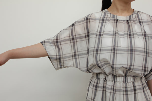 NEW☆No.W041 SHEER PEPLUM GATHERED BLOUSE